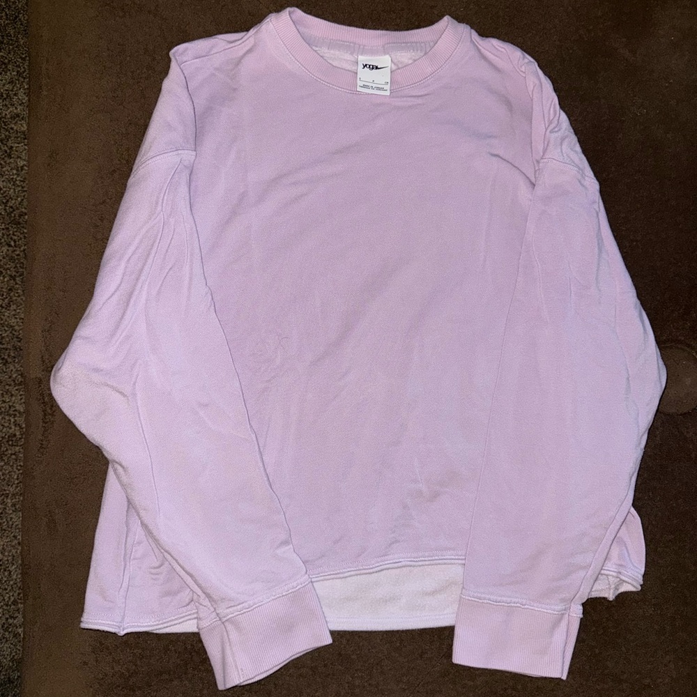 Women’s Nike purple yoga crewneck sweatshirt size small
